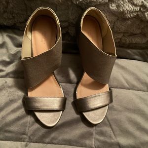 Vera Wang metallic heels